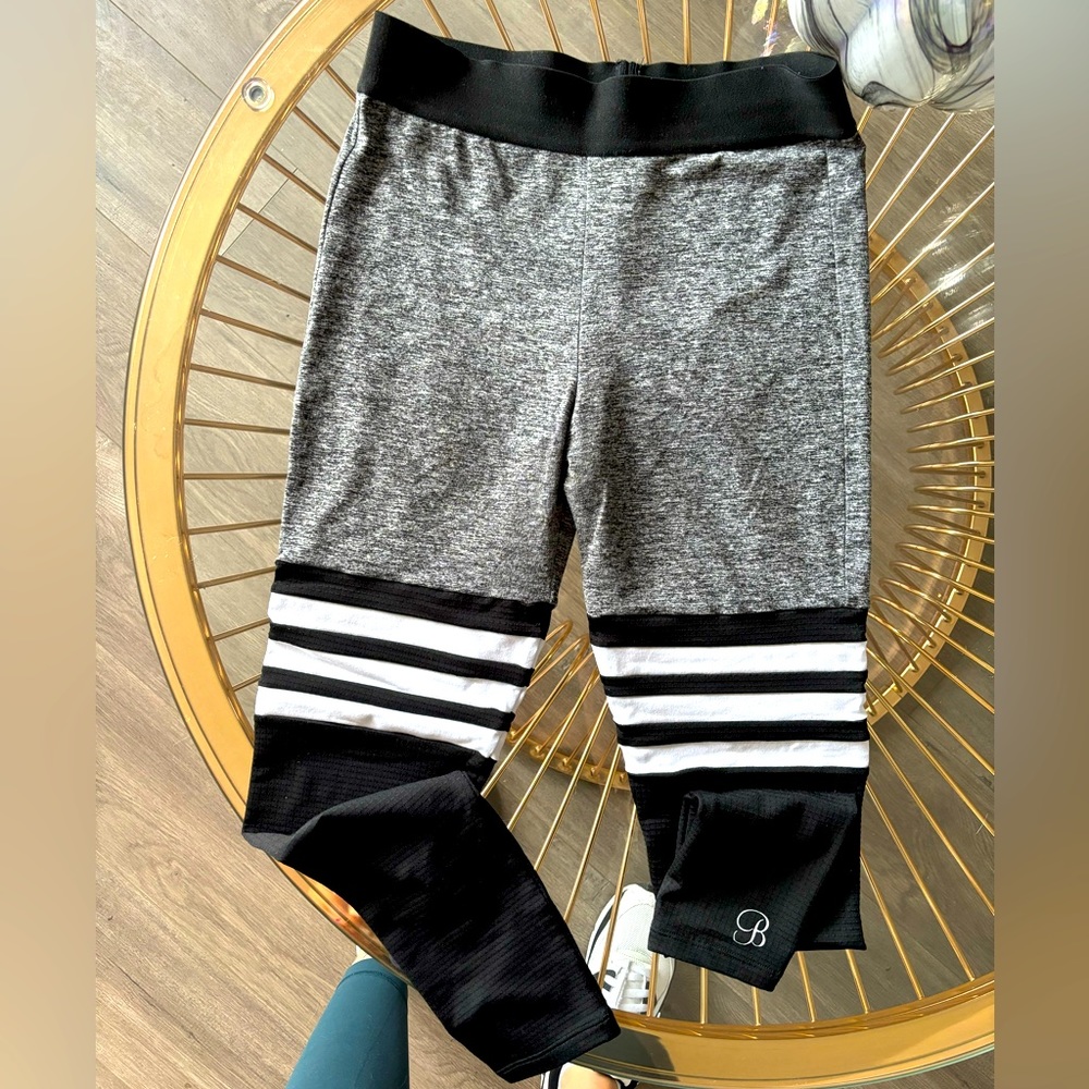 Gray & Black bombshell sportswear leggings